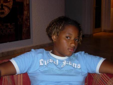                 yacine